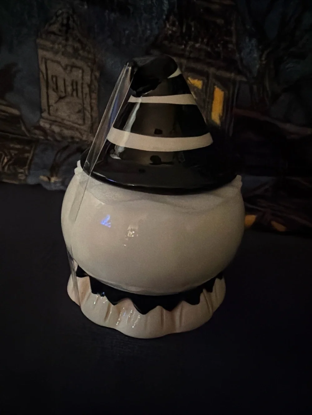 Johanna Parker Halloween Gus Ghost small cover jar ceramic new 2026